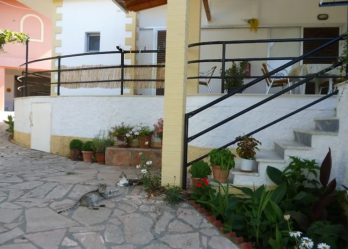 Kostas Appartement Agios Georgios Pagon