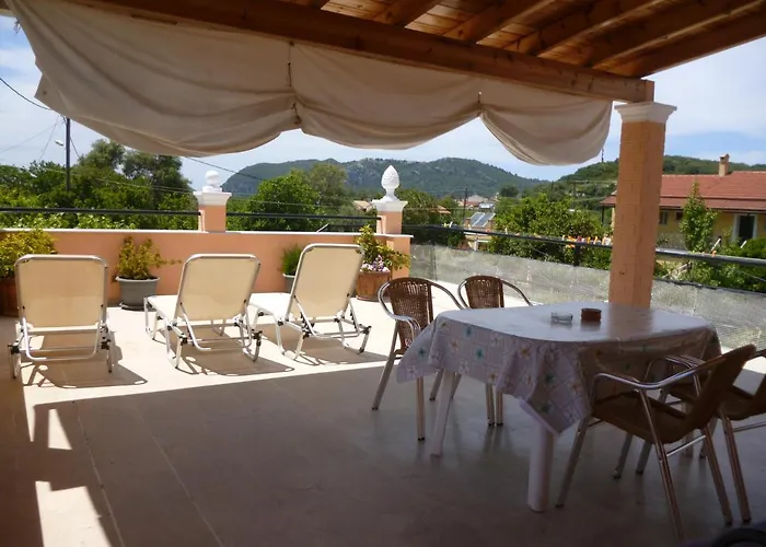 Appartement Kostas Agios Georgios Pagon