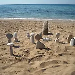 Kostas & 아기오스 게오르기오스 파곤