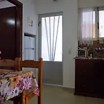 아파트 Kostas &