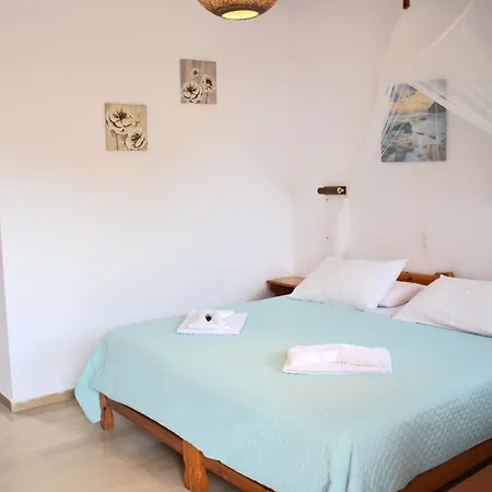 Kostas & Apartment