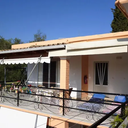 Kostas Apartments&studios Agios Georgios Pagon